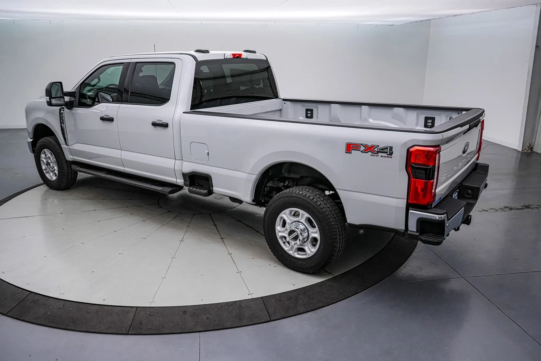 2026 Ford Super Duty 5th Gen - Image 7 of 21