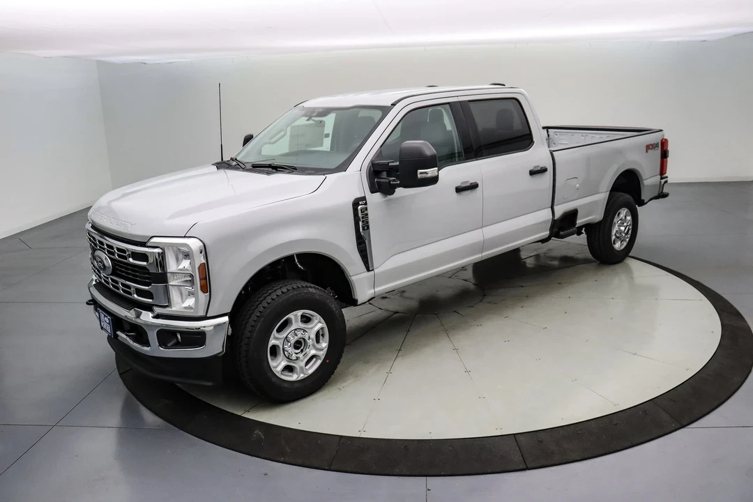 2026 Ford Super Duty 5th Gen - Image 10 of 21