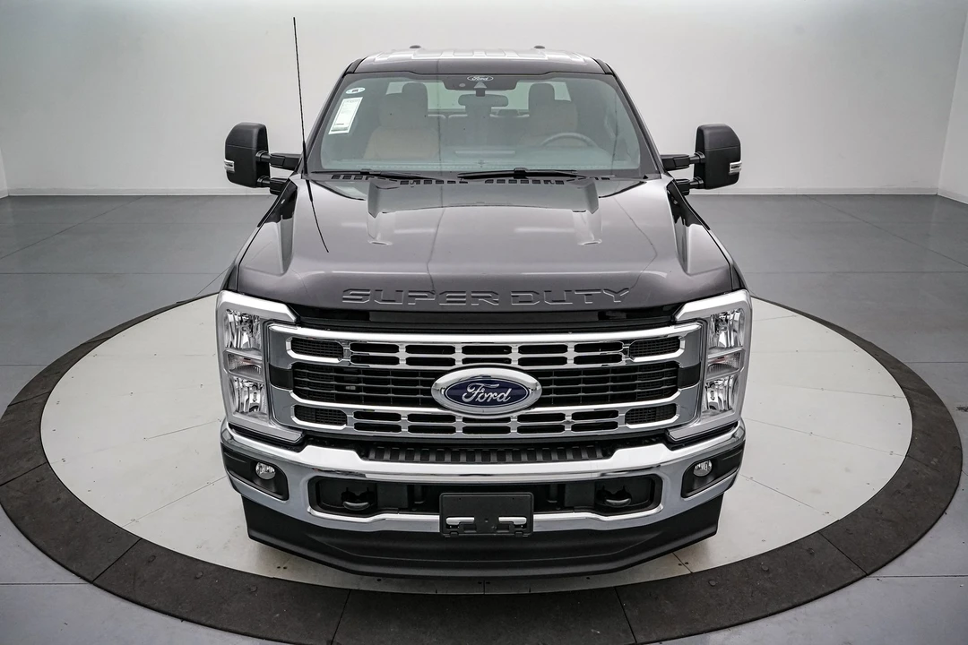 2026 Ford Super Duty 5th Gen - Image 12 of 21