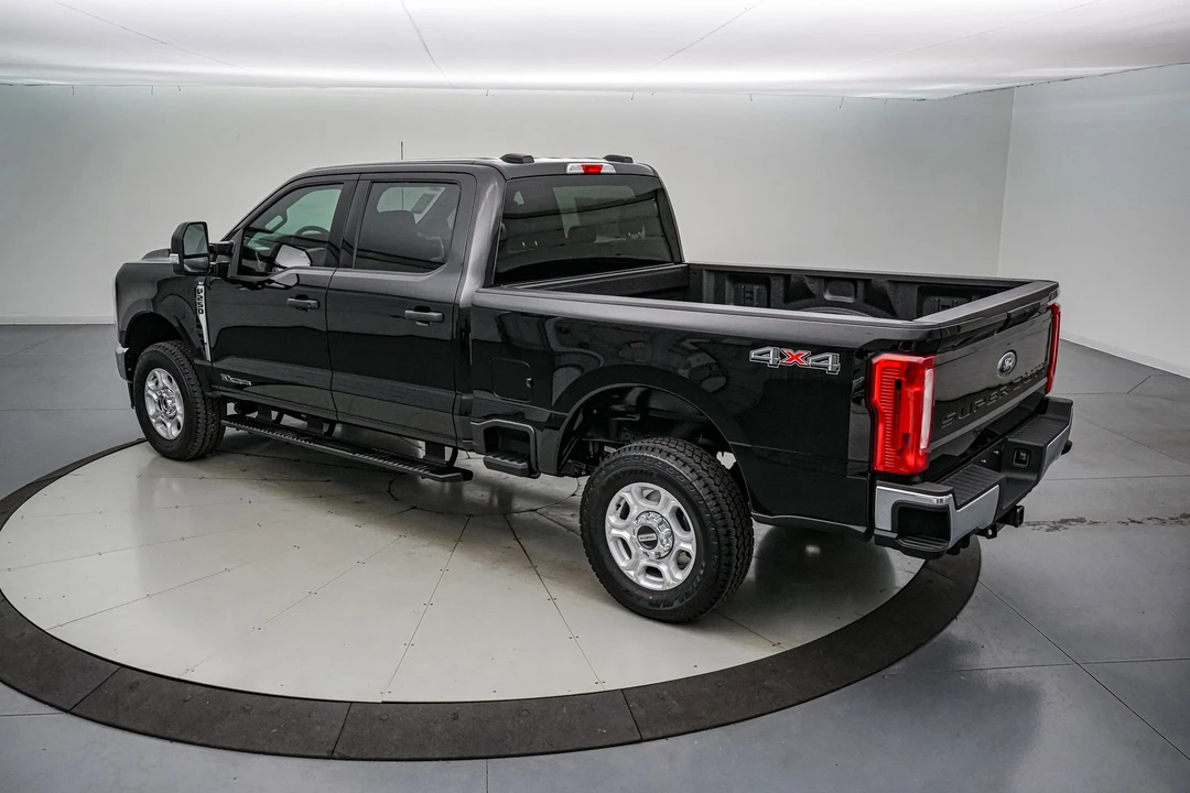 2026 Ford Super Duty 5th Gen - Image 9 of 21