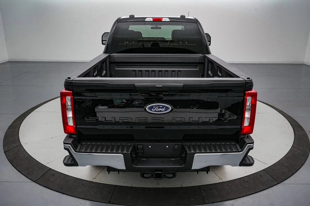2026 Ford Super Duty 5th Gen - Image 6 of 21