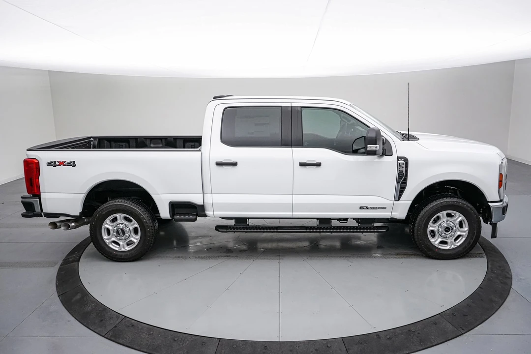 2026 Ford Super Duty 5th Gen - Image 5 of 21