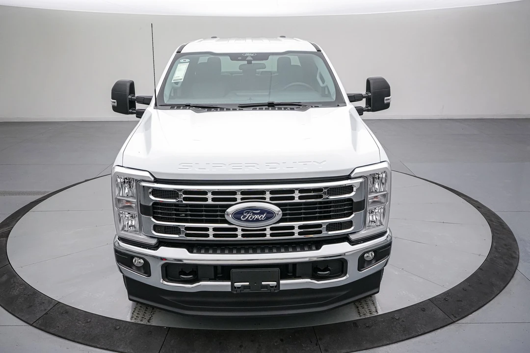 2026 Ford Super Duty 5th Gen - Image 12 of 21