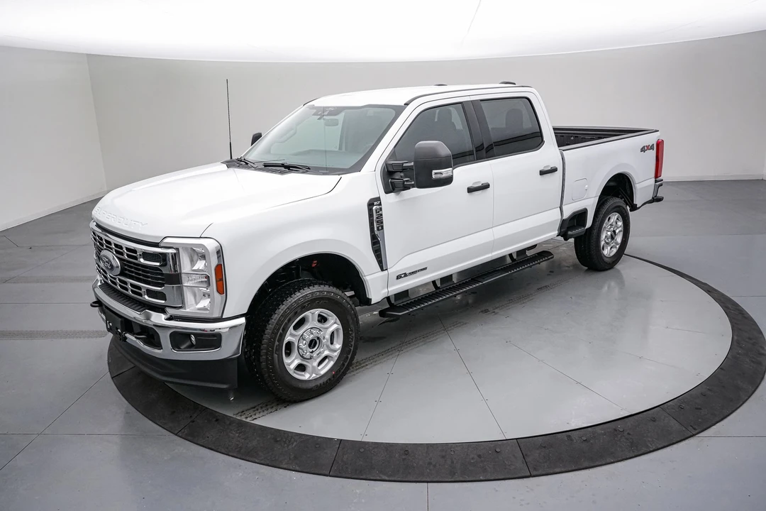 2026 Ford Super Duty 5th Gen - Image 11 of 21