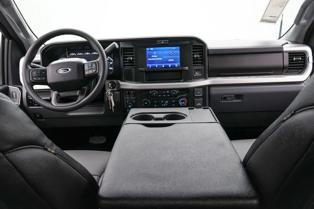 2026 Ford Super Duty 5th Gen - Image 17 of 21