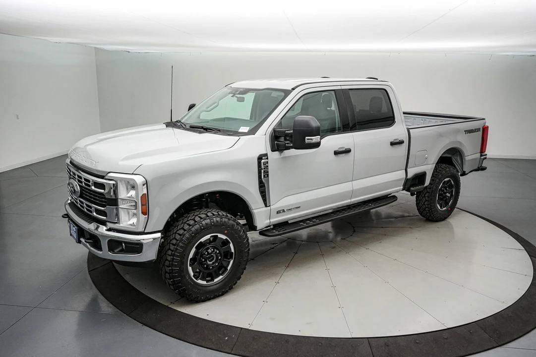 2026 Ford Super Duty 5th Gen - Image 10 of 21