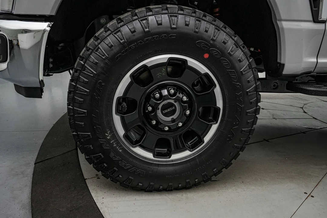 2026 Ford Super Duty 5th Gen - Image 12 of 21