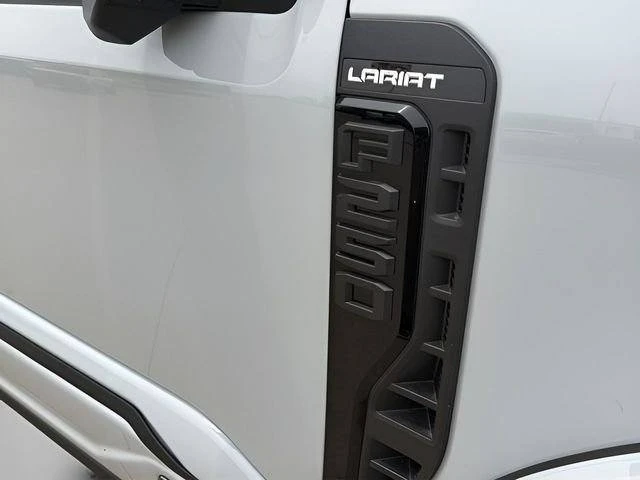 2026 Ford Super Duty 5th Gen - Image 11 of 20