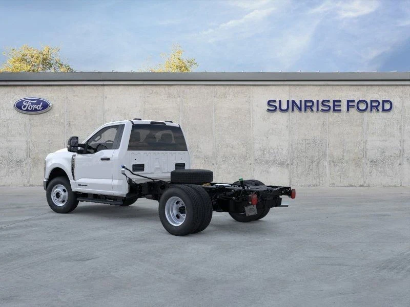 2026 Ford Super Duty 5th Gen - Image 4 of 21