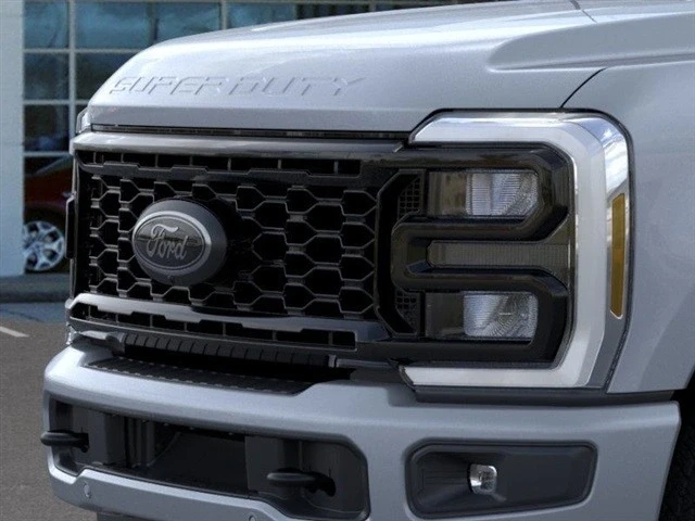 2026 Ford Super Duty 5th Gen - Image 17 of 21