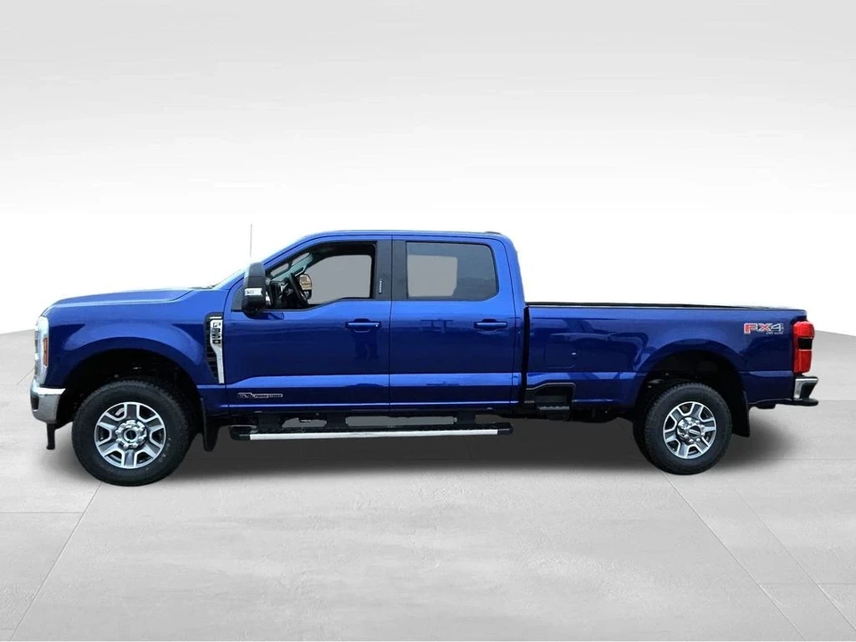 2026 Ford Super Duty 5th Gen - Image 16 of 21