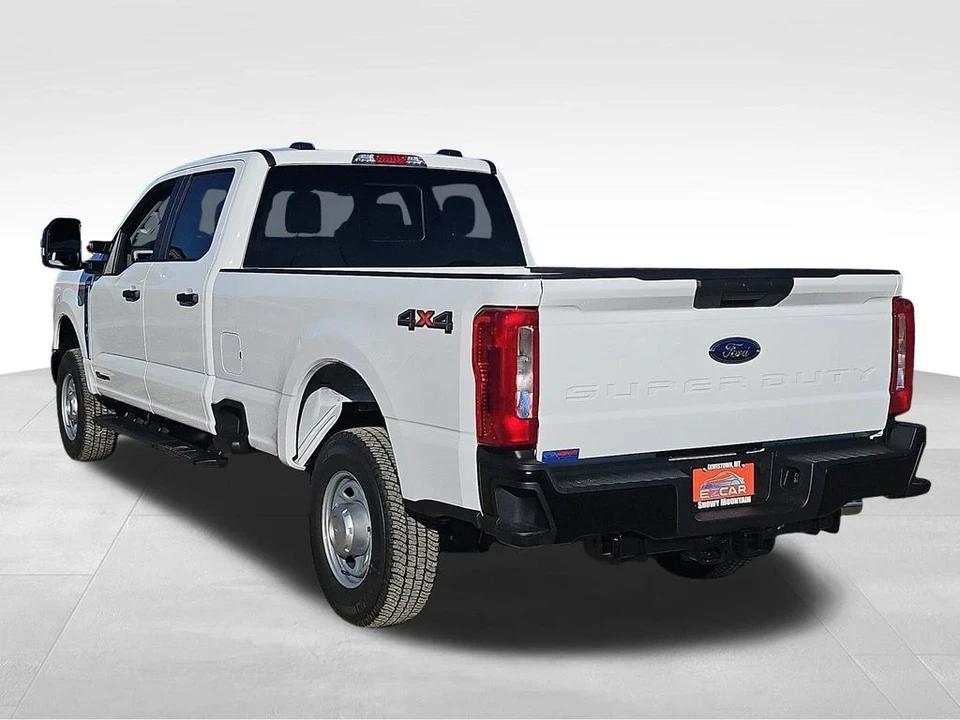 2026 Ford Super Duty 5th Gen - Image 15 of 21