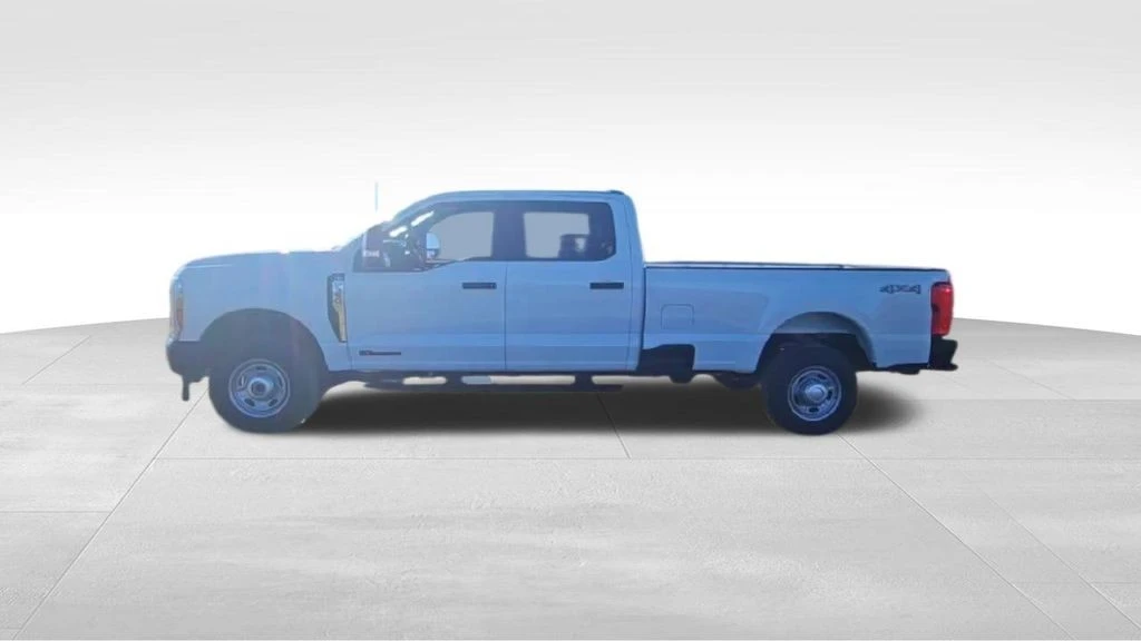 2026 Ford Super Duty 5th Gen - Image 5 of 21