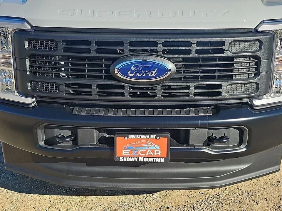 2026 Ford Super Duty 5th Gen - Image 19 of 21