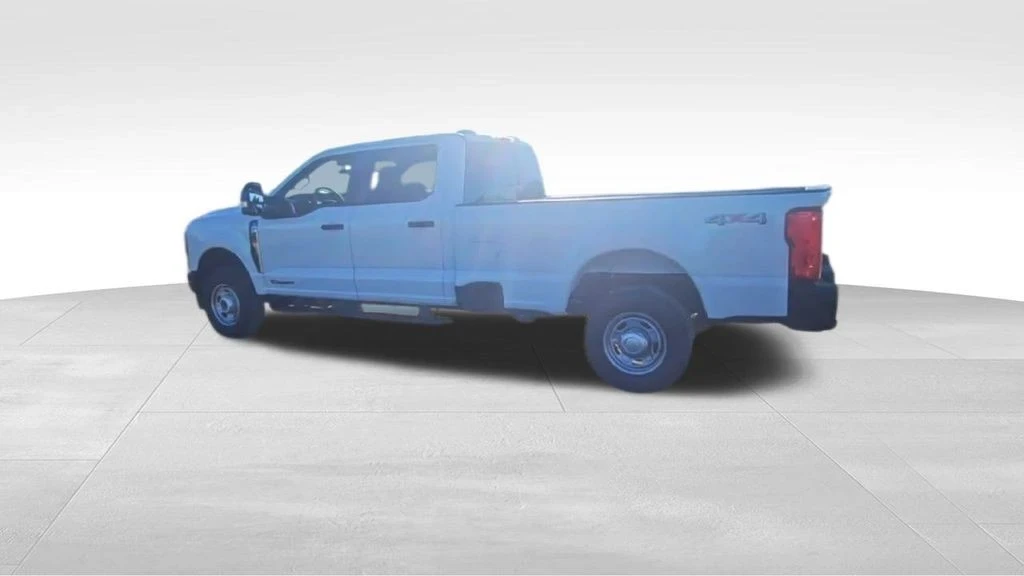 2026 Ford Super Duty 5th Gen - Image 6 of 21