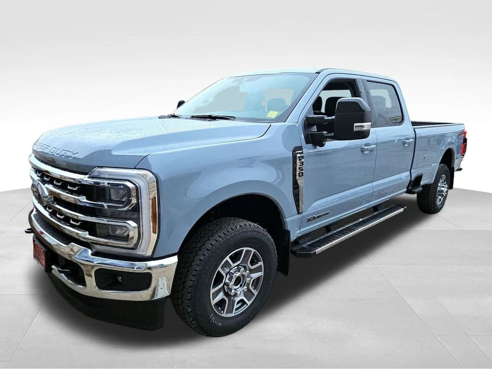 2026 Ford Super Duty 5th Gen - Image 17 of 21