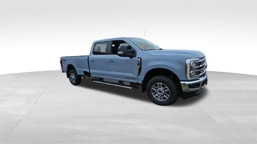 2026 Ford Super Duty 5th Gen - Image 2 of 21