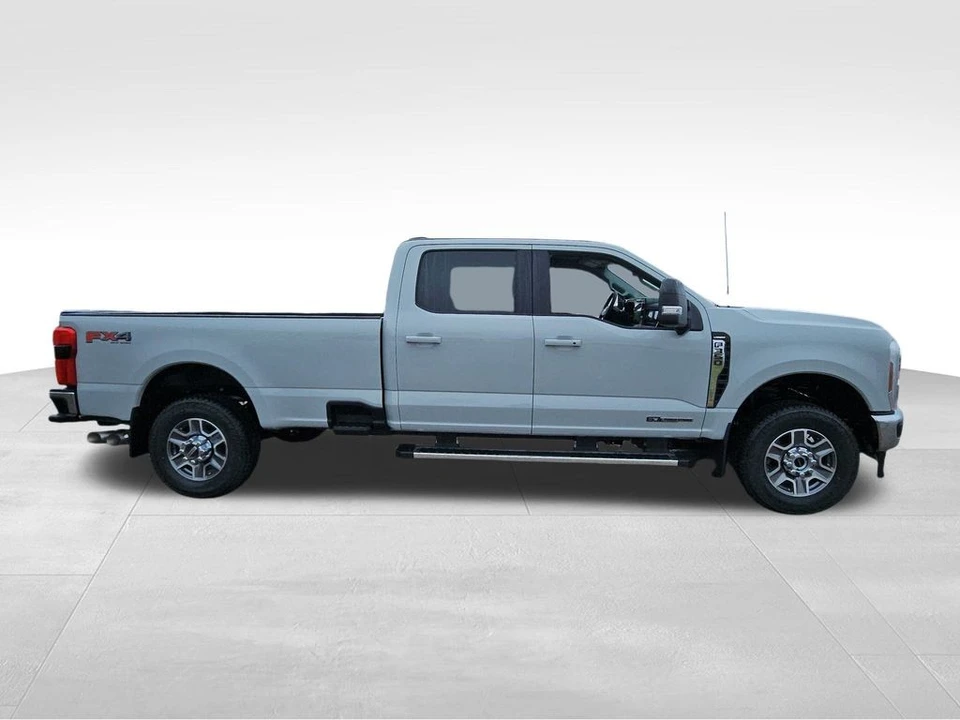 2026 Ford Super Duty 5th Gen - Image 12 of 21