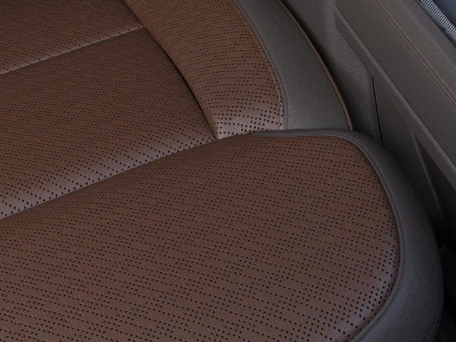 2026 Ford Super Duty 5th Gen - Image 16 of 21