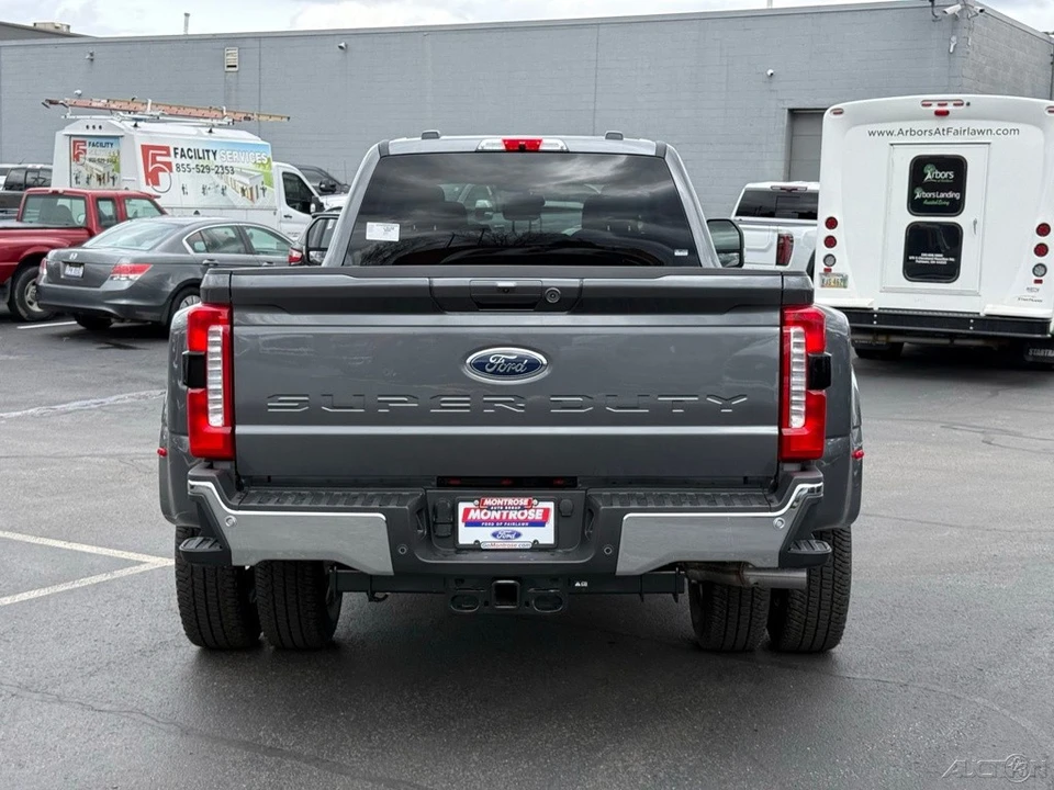 2026 Ford Super Duty 5th Gen - Image 5 of 12