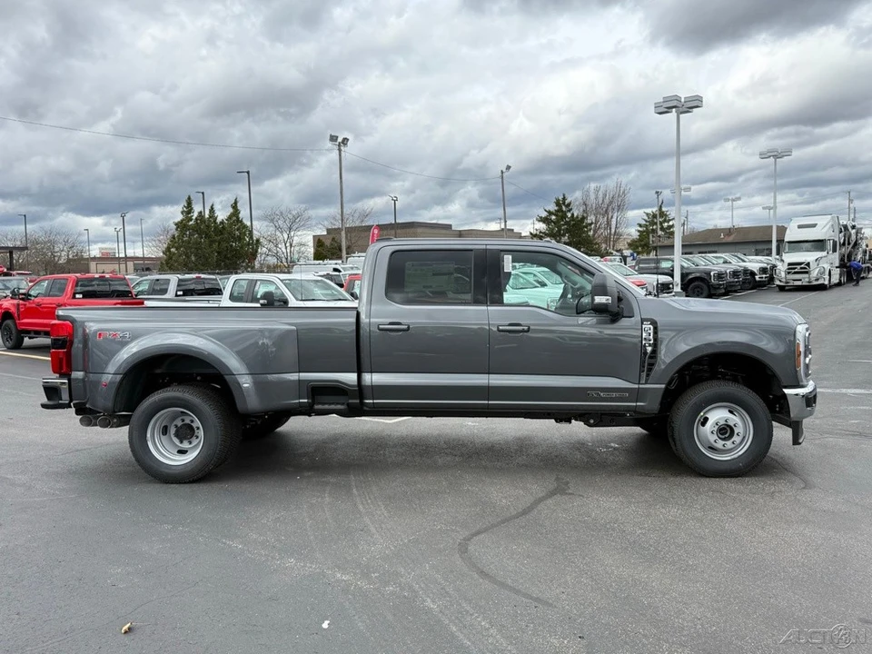 2026 Ford Super Duty 5th Gen - Image 7 of 12