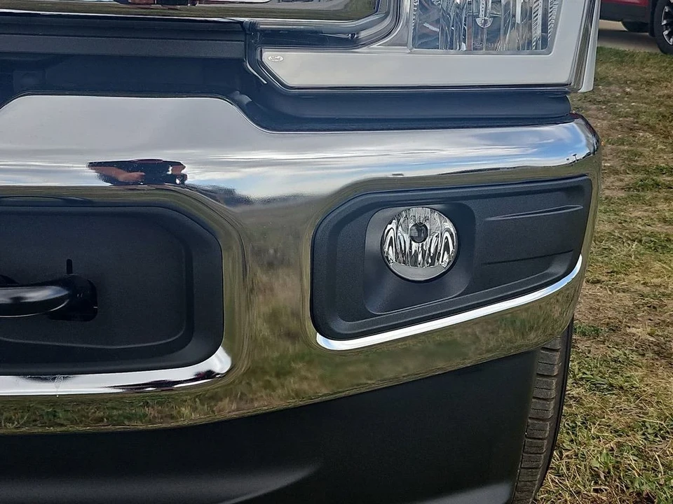 2026 Ford F-Series - Image 19 of 21