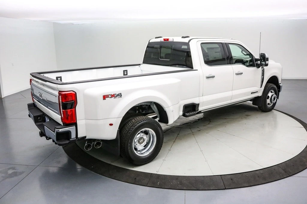 2026 Ford Super Duty 5th Gen - Image 5 of 21