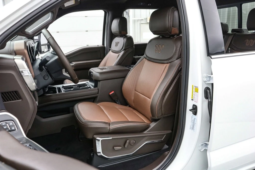 2026 Ford Super Duty 5th Gen - Image 16 of 21