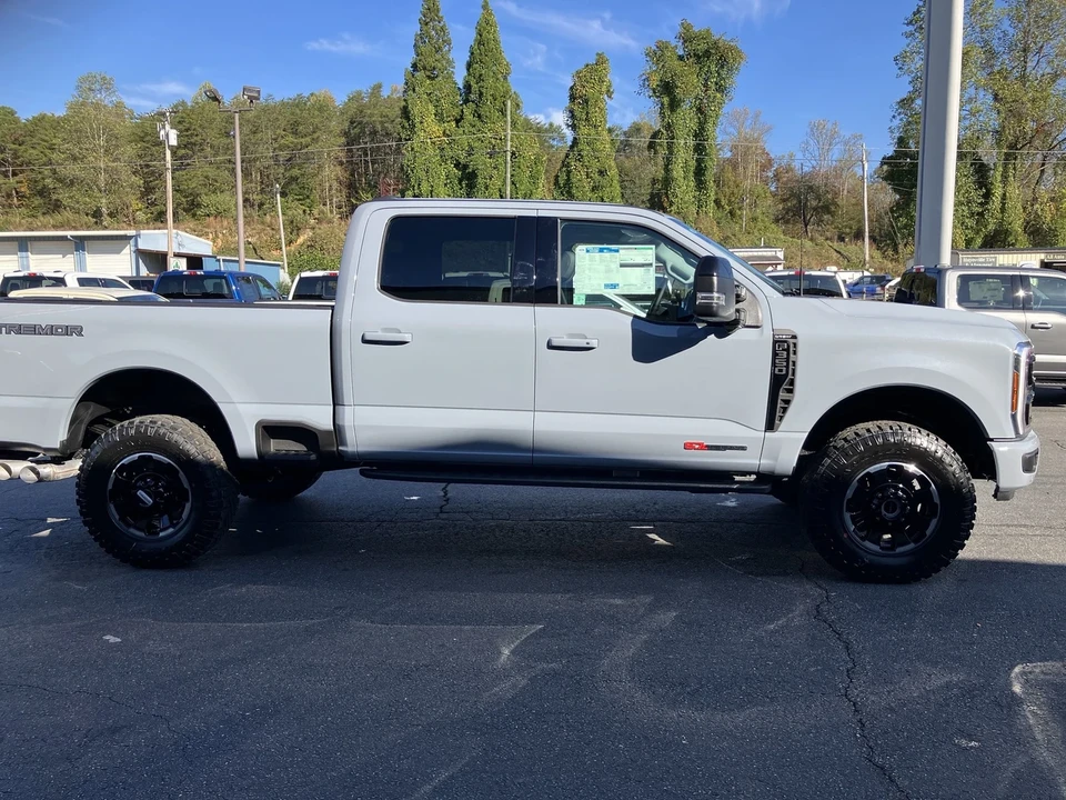 2026 Ford Super Duty 5th Gen - Image 5 of 21