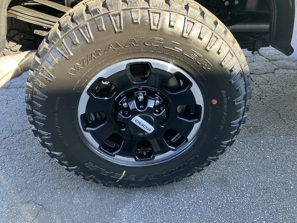 2026 Ford Super Duty 5th Gen - Image 10 of 21