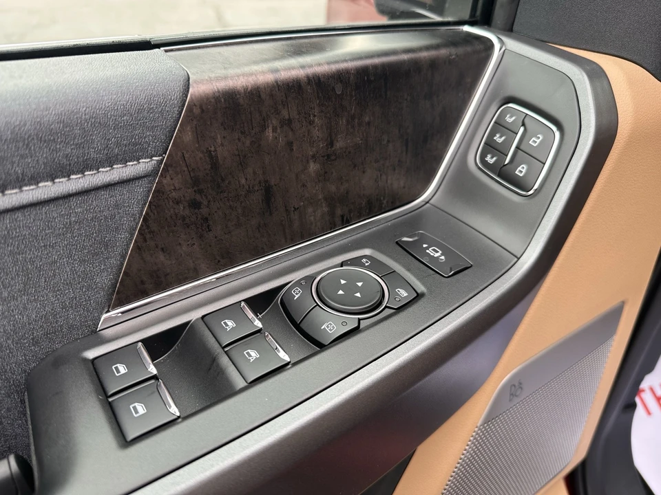 2026 Ford Super Duty 5th Gen - Image 20 of 21