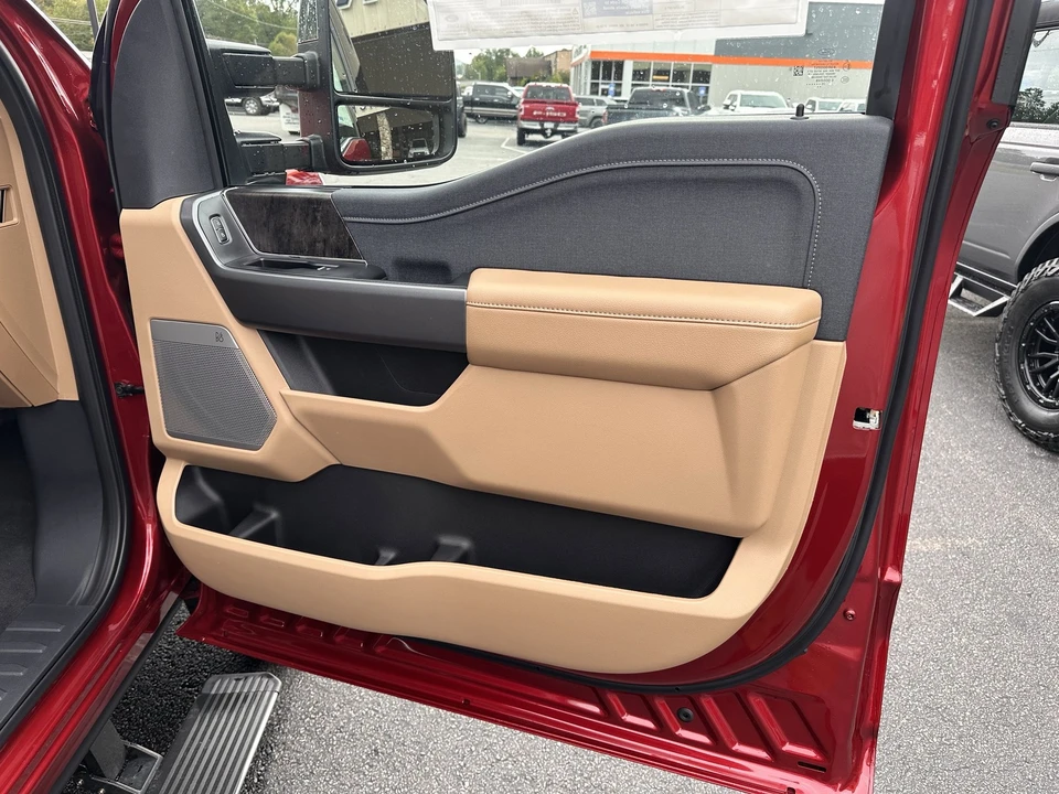 2026 Ford Super Duty 5th Gen - Image 15 of 21