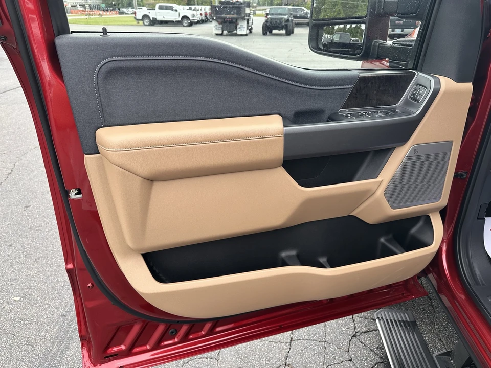 2026 Ford Super Duty 5th Gen - Image 10 of 21