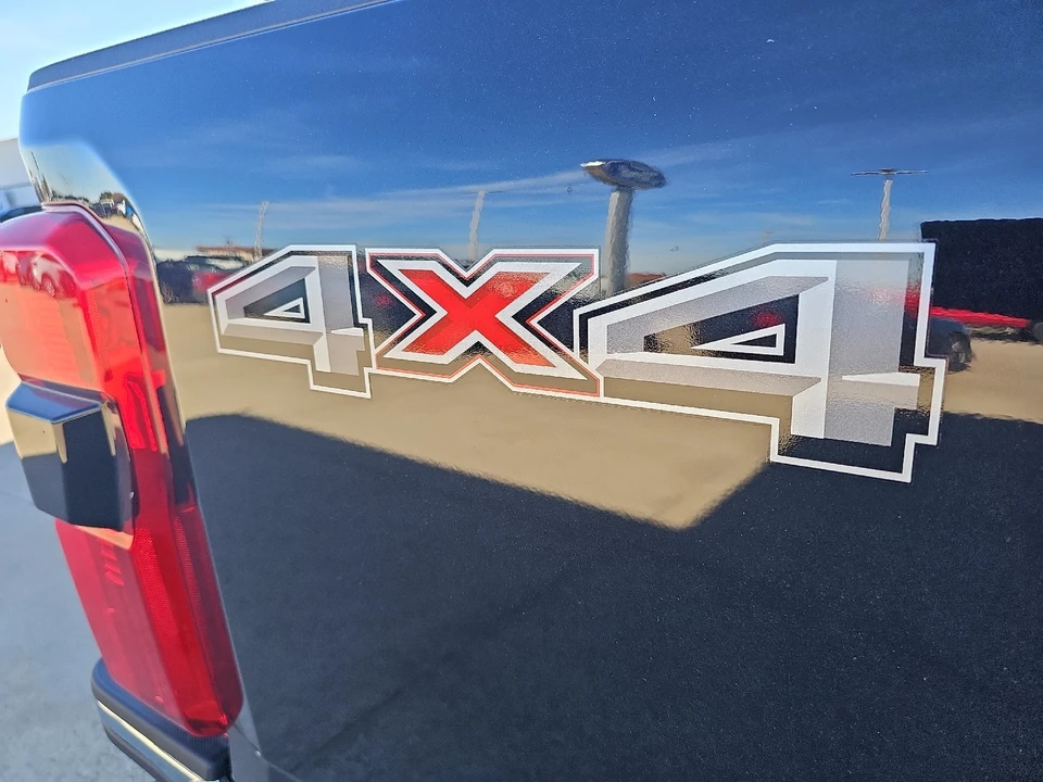 2026 Ford Super Duty 5th Gen - Image 12 of 21