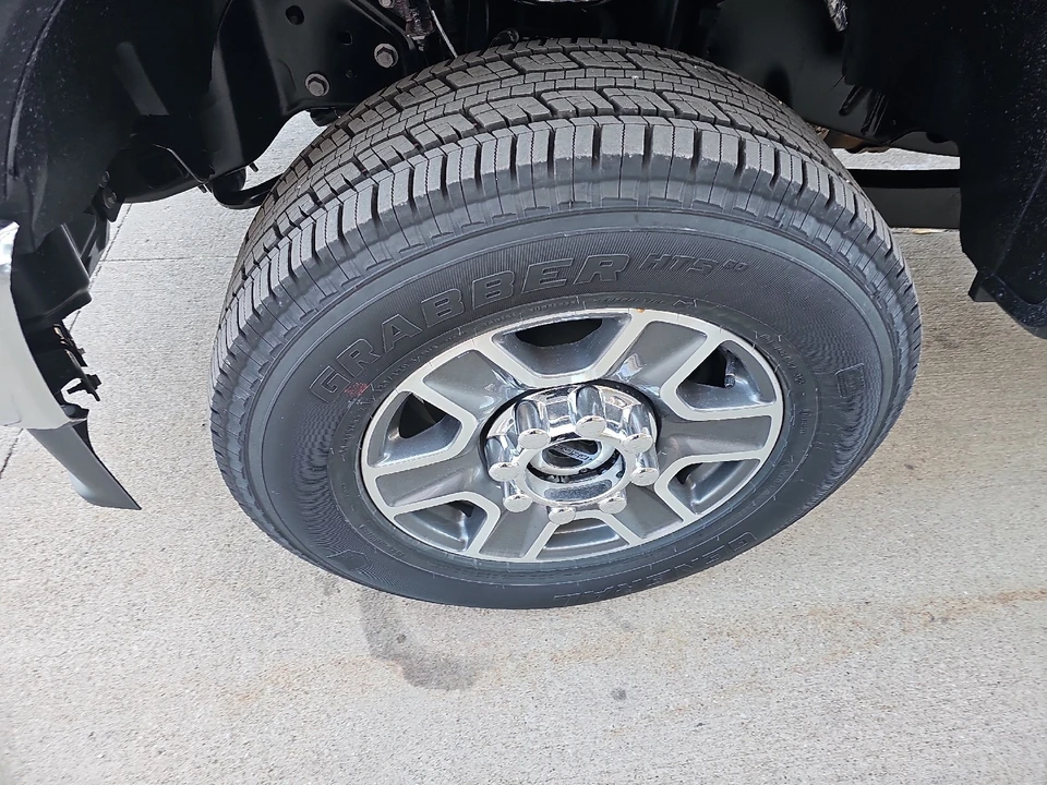 2026 Ford Super Duty 5th Gen - Image 20 of 21