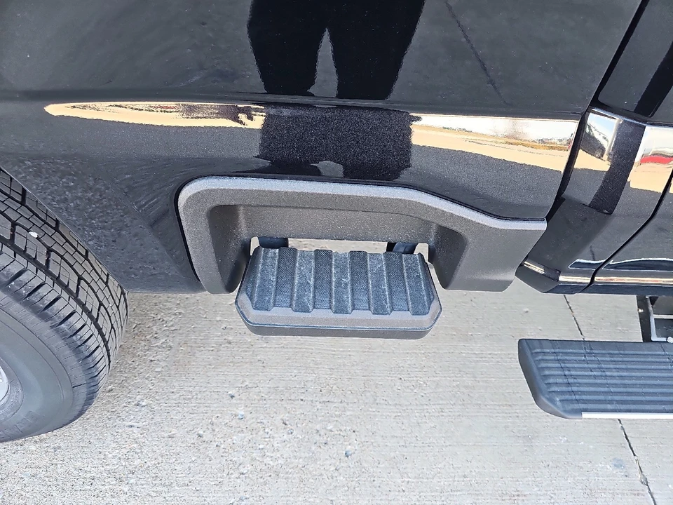 2026 Ford Super Duty 5th Gen - Image 9 of 21