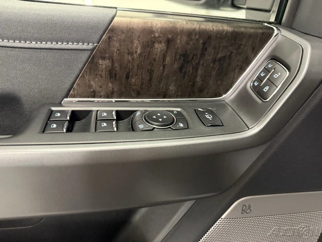 2026 Ford Super Duty 5th Gen - Image 13 of 21