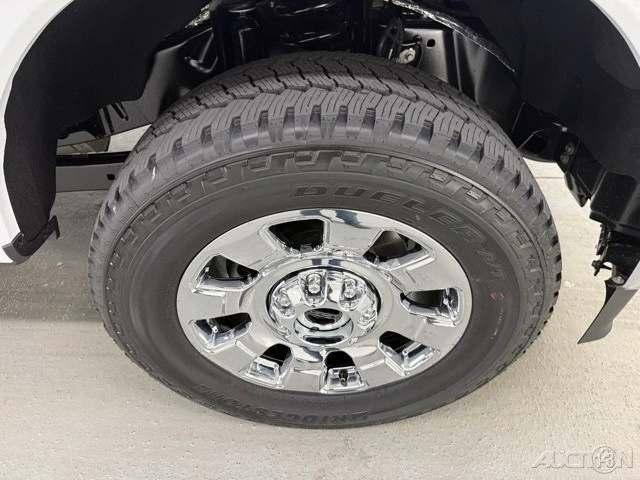 2026 Ford Super Duty 5th Gen - Image 4 of 21