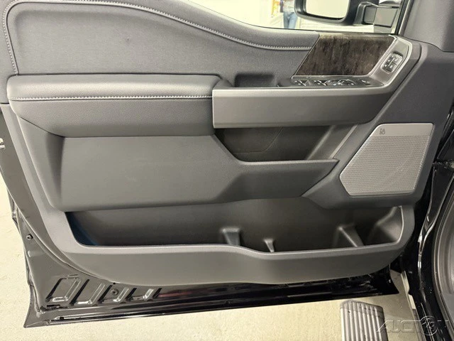 2026 Ford Super Duty 5th Gen - Image 12 of 12