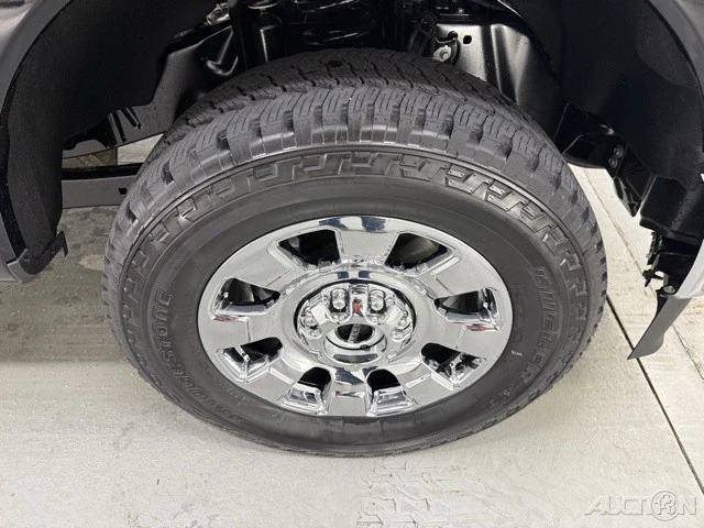 2026 Ford Super Duty 5th Gen - Image 4 of 12