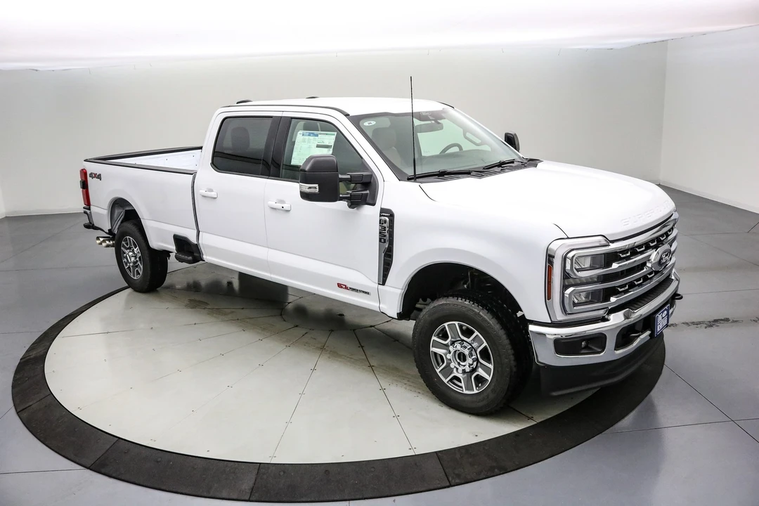 2026 Ford Super Duty 5th Gen - Image 2 of 21