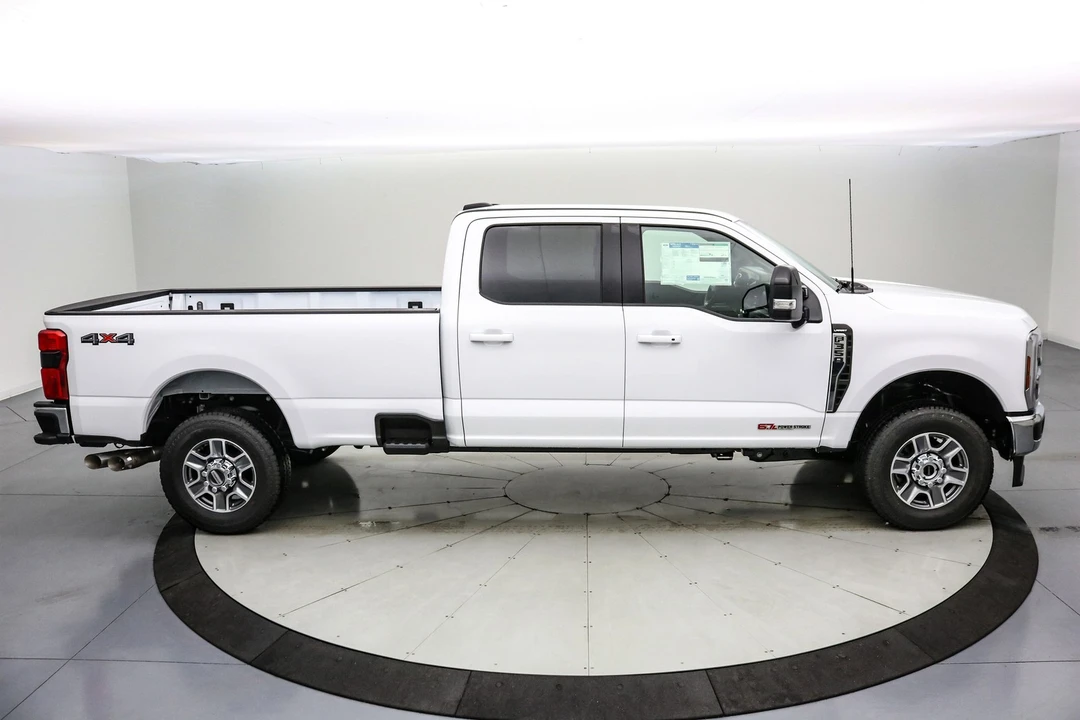 2026 Ford Super Duty 5th Gen - Image 4 of 21