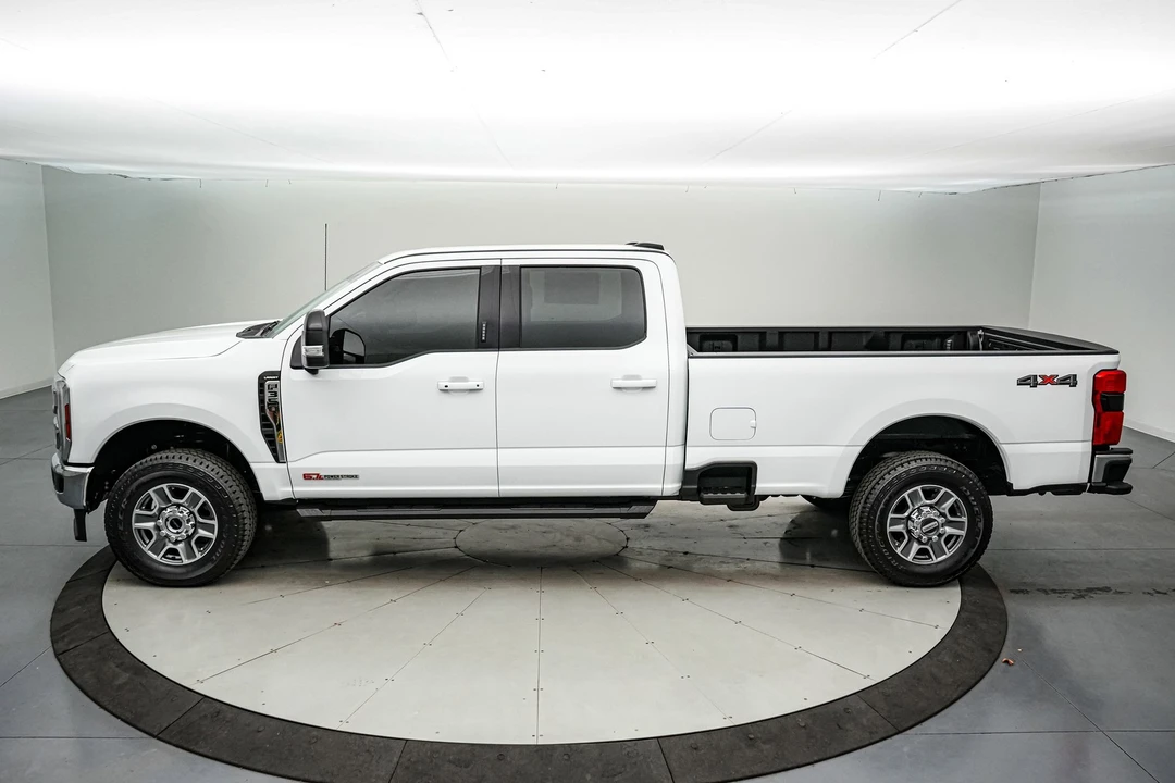 2026 Ford Super Duty 5th Gen - Image 9 of 21