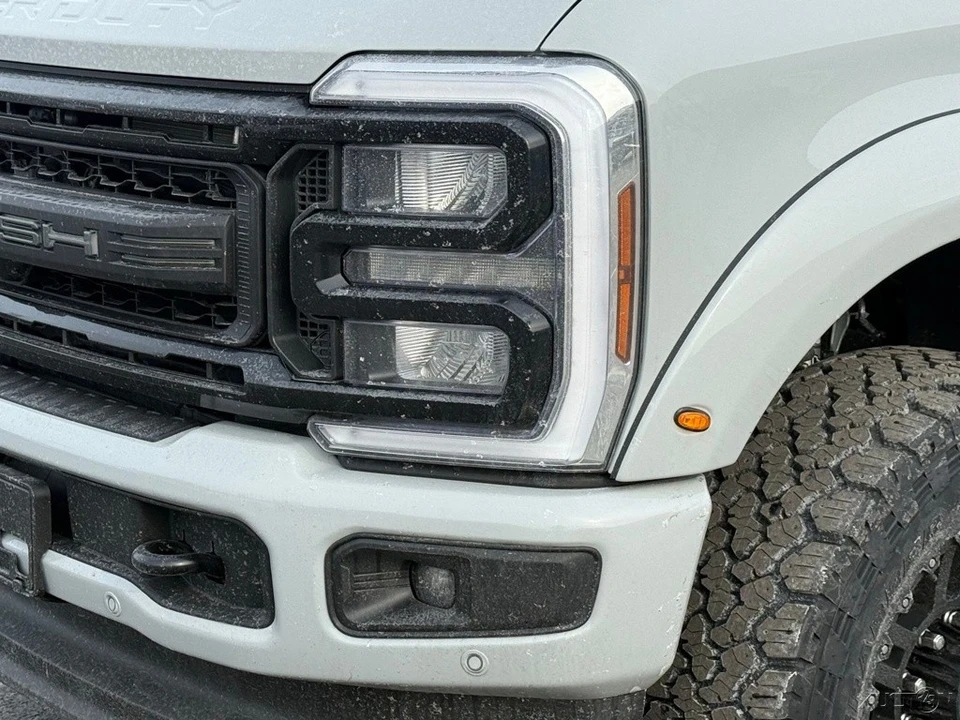 2026 Ford Super Duty 5th Gen - Image 8 of 12