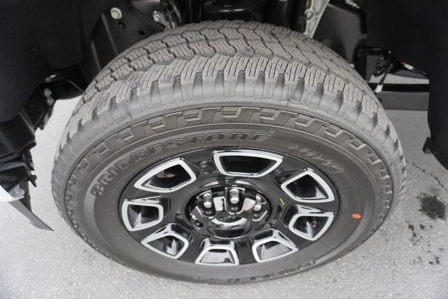 2026 Ford Super Duty 5th Gen - Image 18 of 21