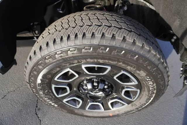 2026 Ford Super Duty 5th Gen - Image 18 of 21