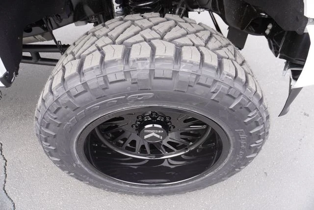 2026 Ford Super Duty 5th Gen - Image 18 of 21
