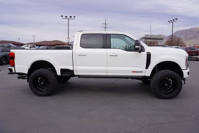 2026 Ford Super Duty 5th Gen - Image 14 of 21