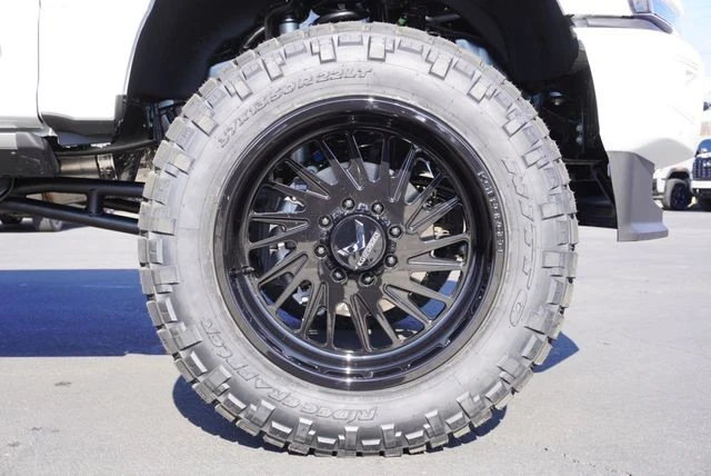 2026 Ford Super Duty 5th Gen - Image 17 of 21