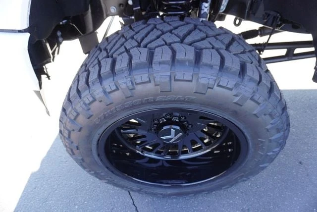 2026 Ford Super Duty 5th Gen - Image 18 of 21